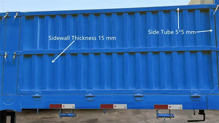 Close-up detail of Kales dropside trailer reinforced side wall featuring high-strength steel construction and durable painting.