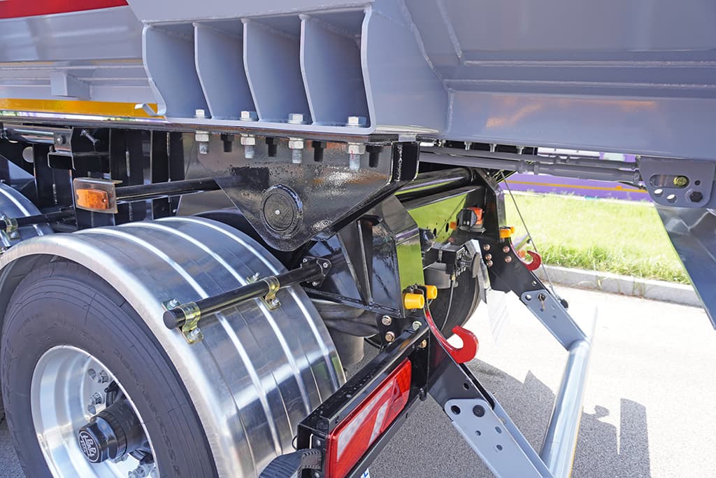 3-axle U-shaped Rear Dumper Semi-trailer Rear tipper truck for sale