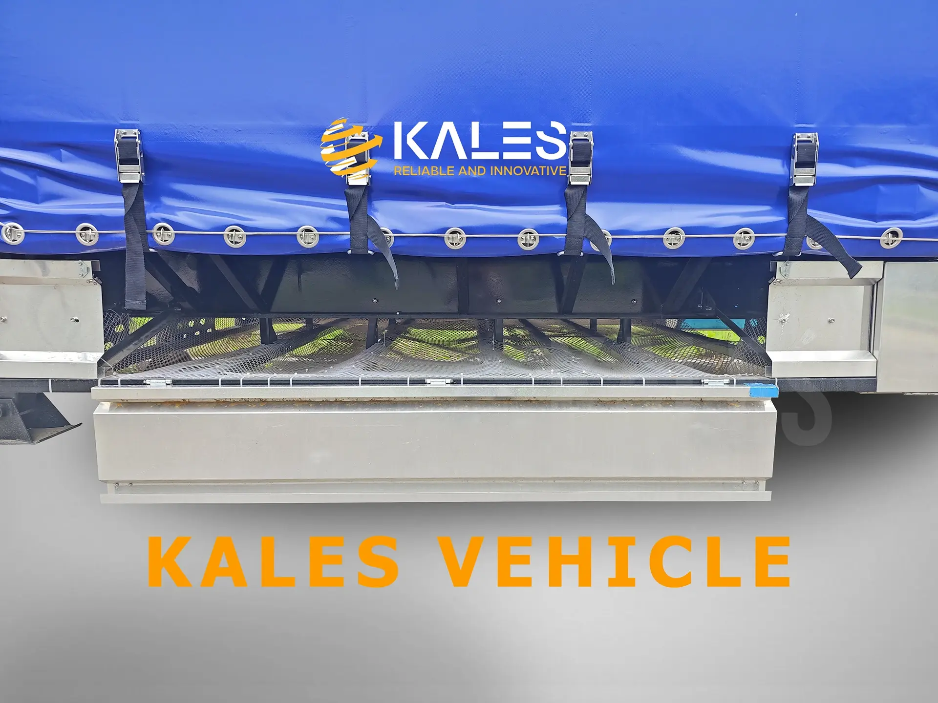 Kales 55ft (16m) Curtain Side Trailer with Air Suspension (132m³ Capacity)
